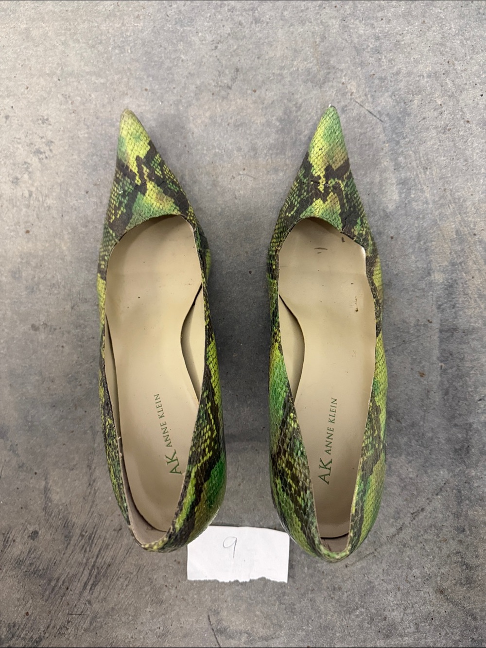 Anne Klein Vintage Y2K Green Snakeskin Pointed Toe Pump - Picture 3 of 5